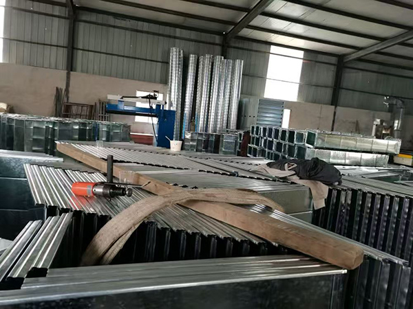 通風(fēng)管加工廠 